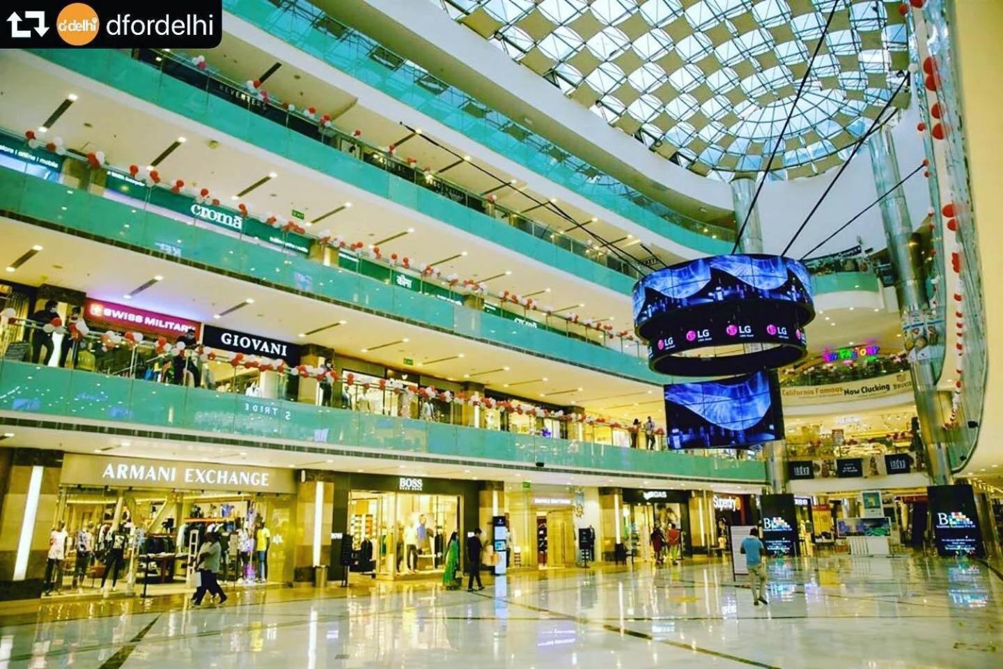 Apartment Ideal In Posh Vasant Vihar Big 1110 Sq Ft *